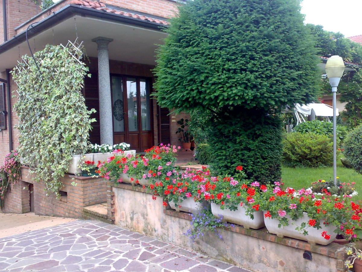 B&B Les Fleurettes Λομάτζο Εξωτερικό φωτογραφία