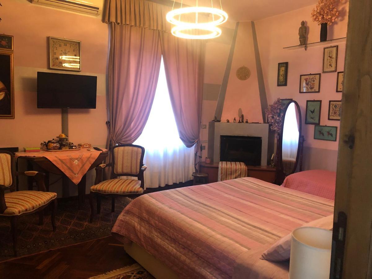 B&B Les Fleurettes Λομάτζο Εξωτερικό φωτογραφία